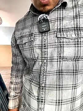 Snapshot of Morrohot13 chatting on October 10, 2025, 7:15 pm Morrohot13 online show from October 10, 2025, 7:15 pm