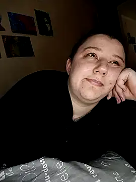 Snapshot of Terryfoks chatting on October 26, 2025, 2:28 pm Terryfoks online show from October 26, 2025, 2:28 pm