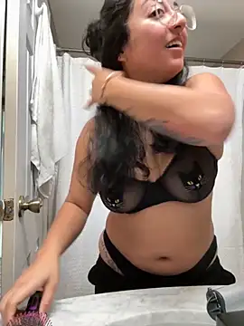 emmy envy online show from October 11, 2025, 5:36 pm