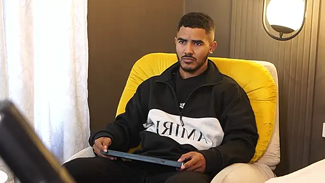 Reik Vonn online show from April 2, 2026, 12:34 pm