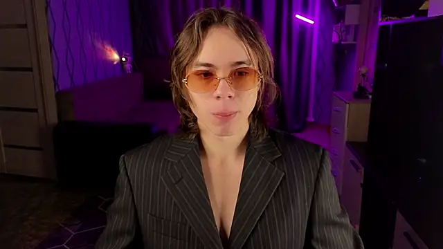 neganxxx online show from November 27, 2025, 3:40 am