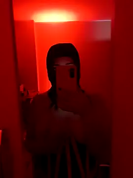 xcodigorojo online show from November 2, 2025, 4:17 am