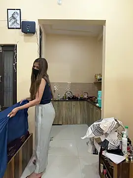 deepikaa aroraa online show from February 15, 2026, 3:44 pm