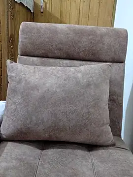 Tanha18 online show from February 21, 2026, 4:09 pm