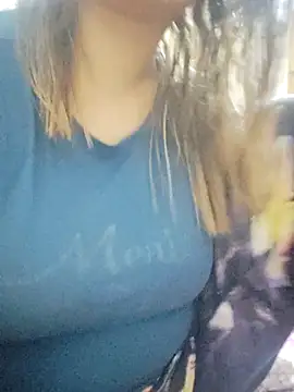 Tanha18 online show from January 11, 2026, 5:53 pm