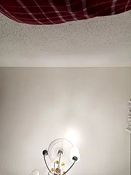 Snapshot of DEWOLT18 chatting on March 10, 2026, 12:14 am DEWOLT18 online show from March 10, 2026, 12:14 am