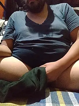 Snapshot of axel-spr chatting on January 17, 2026, 5:00 am axel-spr online show from January 17, 2026, 5:00 am