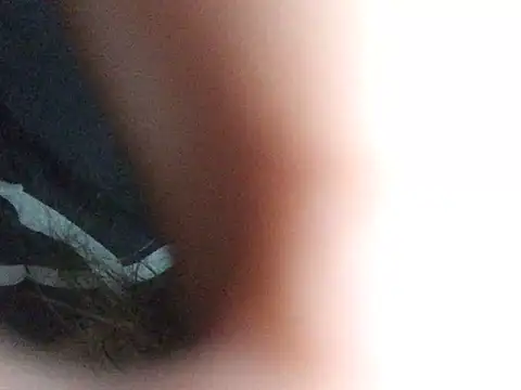 Snapshot of Feetwolf0 chatting on October 21, 2025, 5:12 pm Feetwolf0 online show from October 21, 2025, 5:12 pm