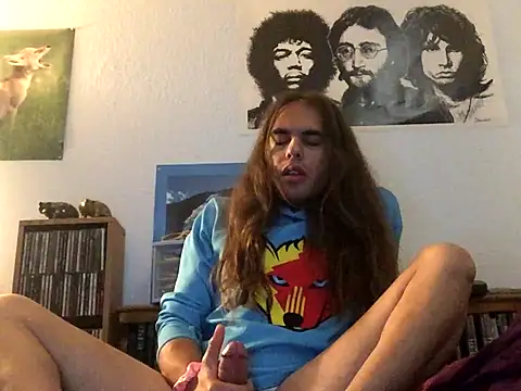 Snapshot of Feetwolf0 chatting on October 24, 2025, 8:30 pm Feetwolf0 online show from October 24, 2025, 8:30 pm