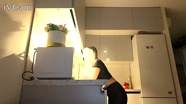 Snapshot of Biryanna chatting on February 17, 2026, 9:56 pm Biryanna online show from February 17, 2026, 9:56 pm