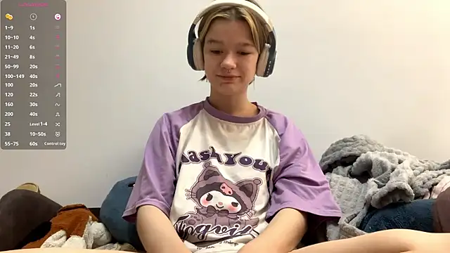 LorRebak online show from November 28, 2025, 10:48 am