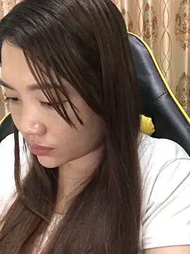 Snapshot of baby_sex24 chatting on October 29, 2025, 7:07 am baby sex24 online show from October 29, 2025, 7:07 am