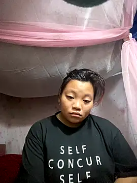 minyka online show from October 21, 2025, 12:11 am