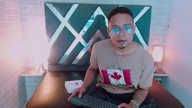 Jayden Morris online show from April 11, 2026, 1:46 am