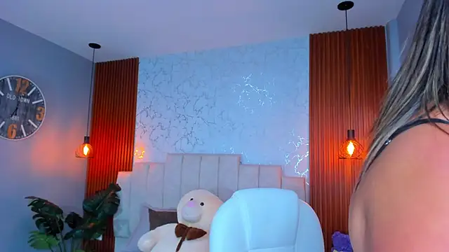 GenesisBlaze online show from October 29, 2025, 12:04 pm