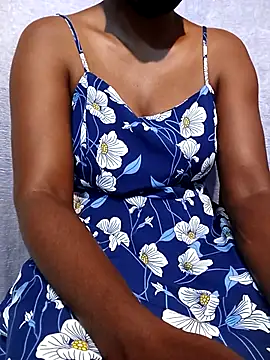 Snapshot of Mishel_hot chatting on October 11, 2025, 10:22 pm Mishel hot online show from October 11, 2025, 10:22 pm