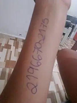 Snapshot of Camilanifeta chatting on January 7, 2026, 6:24 pm Camilanifeta online show from January 7, 2026, 6:24 pm