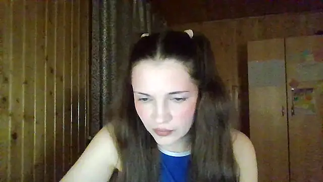 AmeliieLaFleur online show from February 19, 2026, 7:55 pm