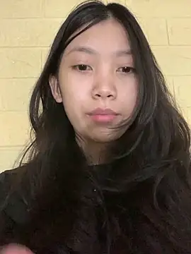 linh-lan1 online show from October 22, 2025, 5:01 pm