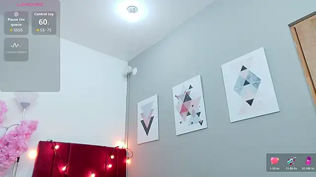 chubbykinkyygirl online show from November 29, 2025, 12:49 pm