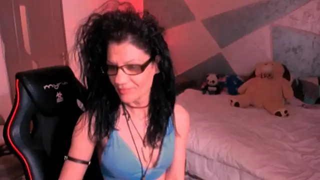 SweetSin40 online show from June 4, 2026, 7:29 pm