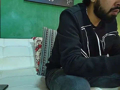 black kameron  online show from January 11, 2026, 9:00 pm