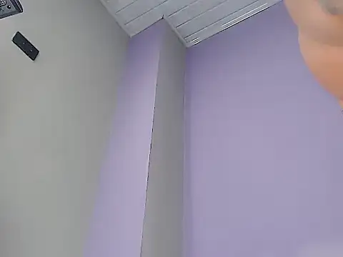 VioletGil Party  online show from November 1, 2025, 4:01 pm