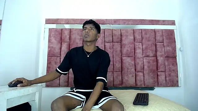 Mick storm online show from March 11, 2026, 7:19 pm