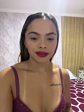 safadinhaquenteW online show from April 13, 2026, 3:54 am