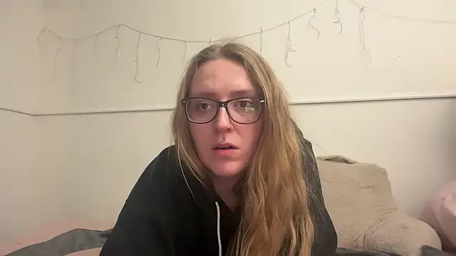 Pattyworld69 online show from July 15, 2026, 7:37 am