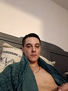 fresh-laD online show from November 4, 2025, 3:21 am