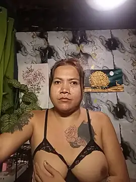 trishacummerts online show from June 28, 2026, 2:12 pm