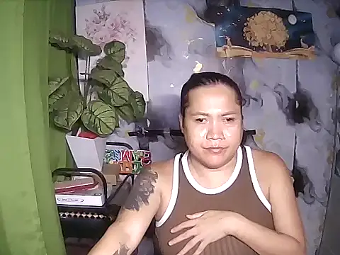 trishacummerts online show from July 26, 2026, 4:08 am