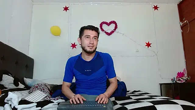 picante70  online show from October 30, 2025, 1:09 pm