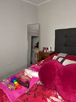 Snapshot of Kattefit chatting on February 18, 2026, 5:16 am Kattefit online show from February 18, 2026, 5:16 am