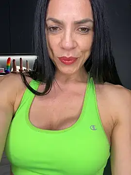 Kattefit online show from March 10, 2026, 4:27 am