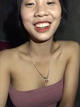 namicute online show from November 4, 2025, 9:07 pm