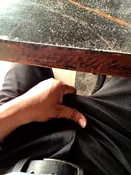 crawlerdrill online show from November 26, 2025, 10:48 am