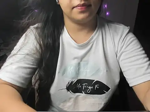 Snapshot of Divya68 chatting on October 18, 2025, 5:37 pm Divya68 online show from October 18, 2025, 5:37 pm
