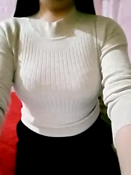 Snapshot of SansanCii chatting on February 3, 2026, 11:21 pm SansanCii online show from February 3, 2026, 11:21 pm