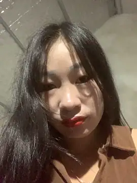 Linh sexyy online show from October 23, 2025, 7:34 pm