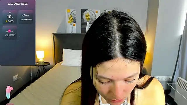 ChillGato online show from October 13, 2025, 1:40 am