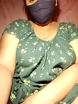 ITZ YUVIKA online show from November 1, 2025, 5:18 pm