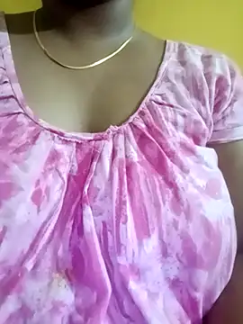 ITZ YUVIKA online show from October 30, 2025, 2:14 pm