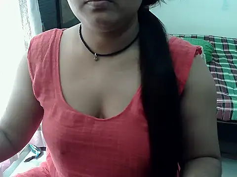 SexyRani2000 online show from November 7, 2025, 5:34 am