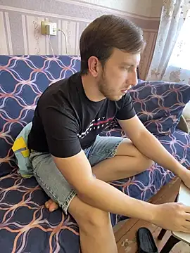 Sextigr2003 online show from February 6, 2026, 10:11 am