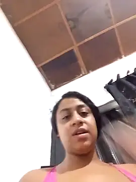 lacrespa24 online show from November 1, 2025, 5:18 pm