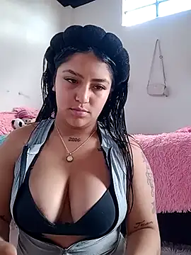 nikol 206 online show from October 15, 2025, 6:38 pm