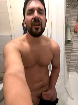 ReDiBastoni90 online show from November 1, 2025, 5:40 pm