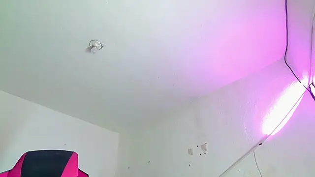 Trix ebony online show from February 8, 2026, 3:48 am